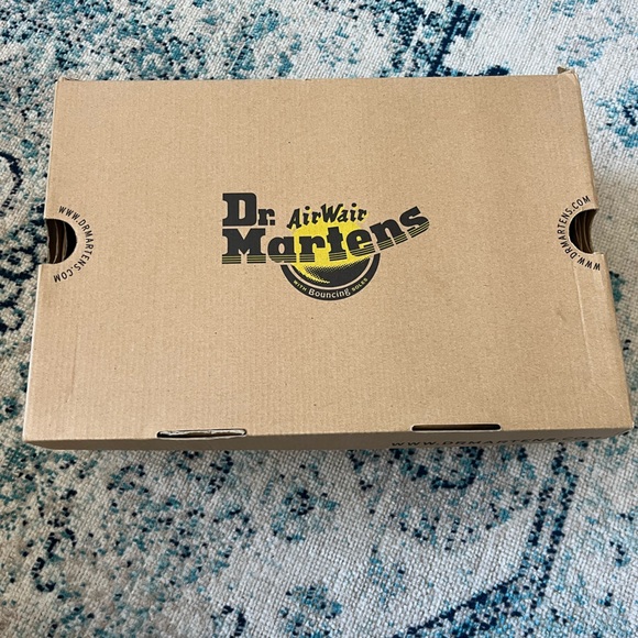 Doc Martens - Picture 5 of 7